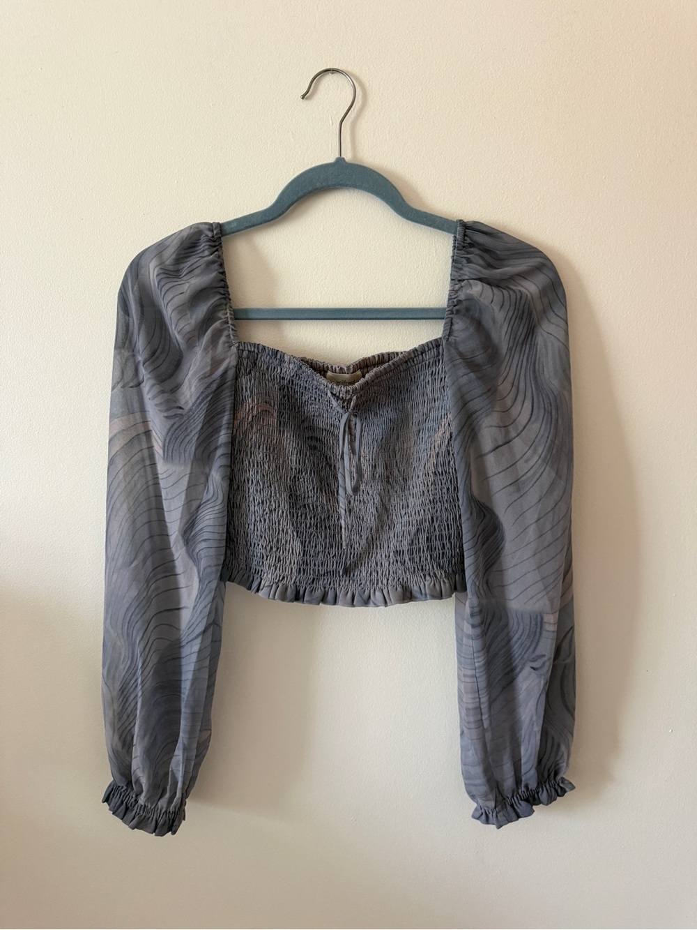 Aritzia Gray Smocked Puff-Sleeve Crop Top